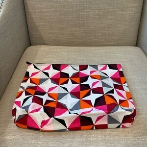 Vibrant Geometric Pattern Pouch
